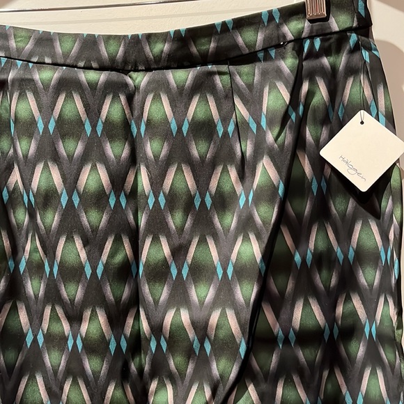 Halogen Skirt - Picture 3 of 5